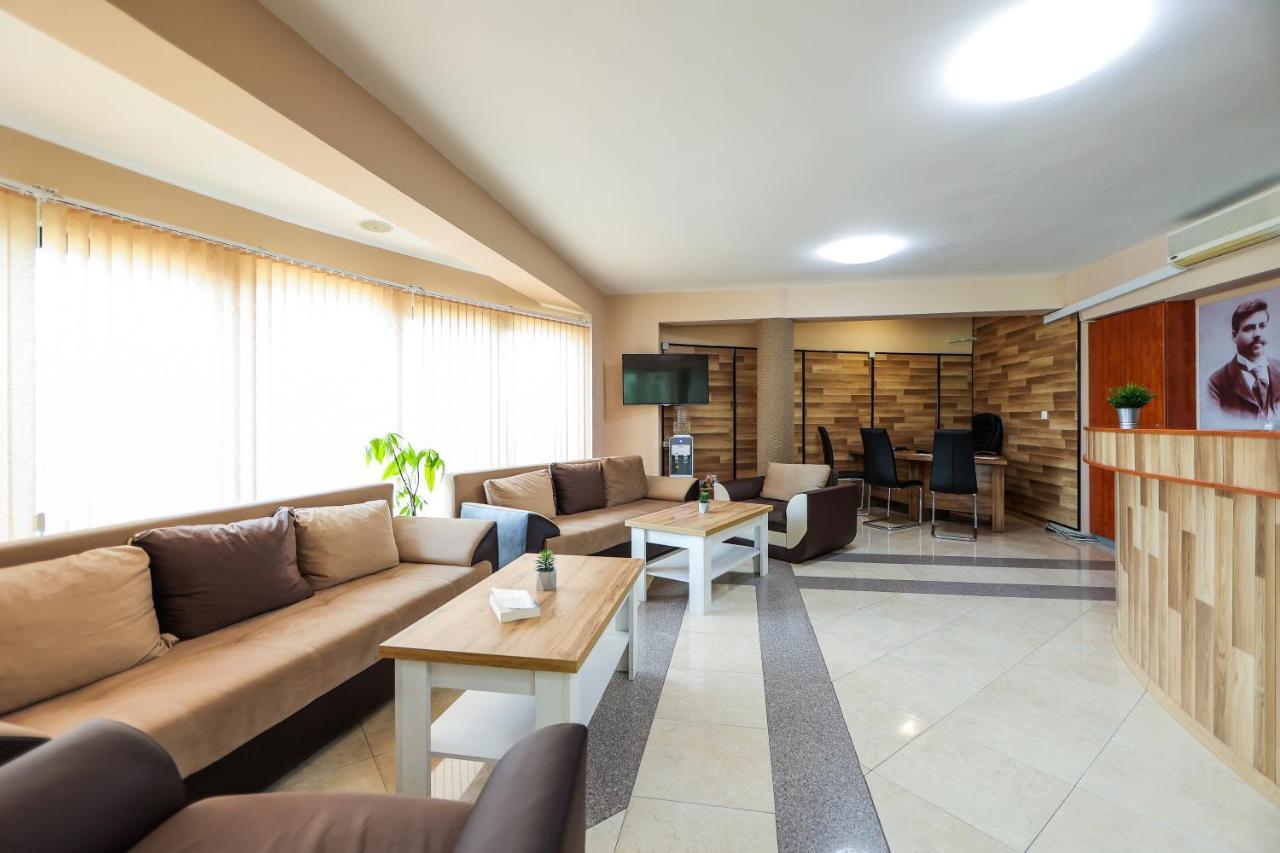 Family Hotel Gotse Delchev Luaran gambar